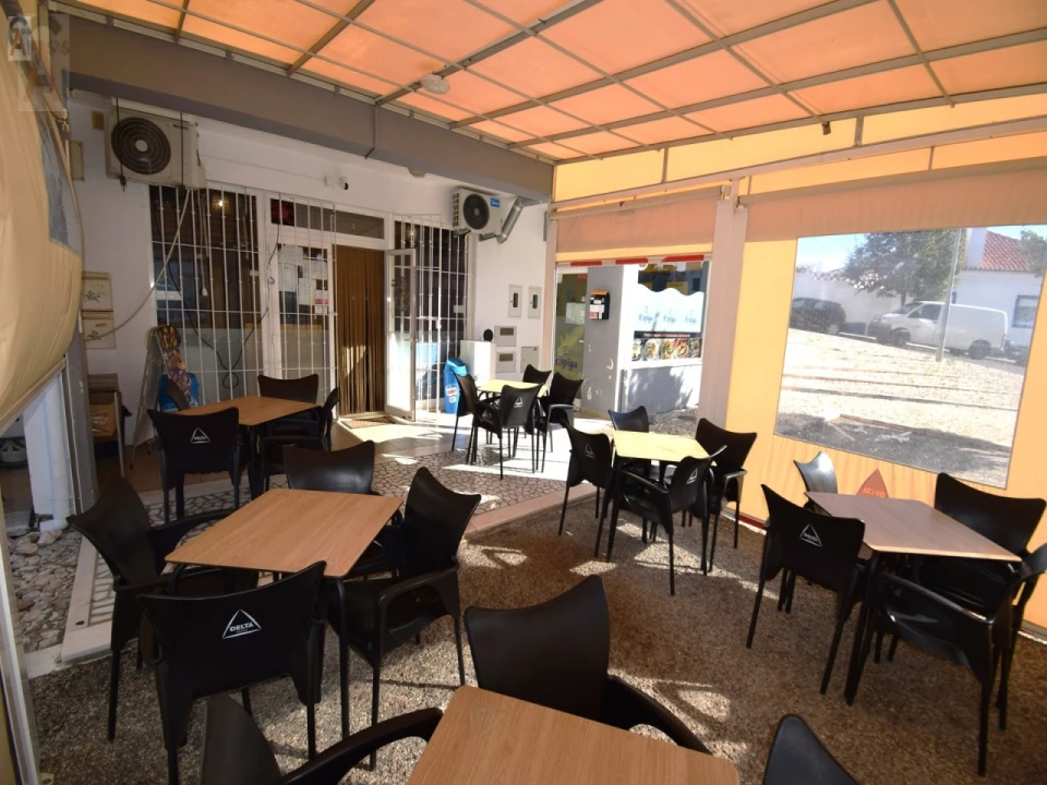 Negócio para Venda em Borba (Matriz) Foto 1