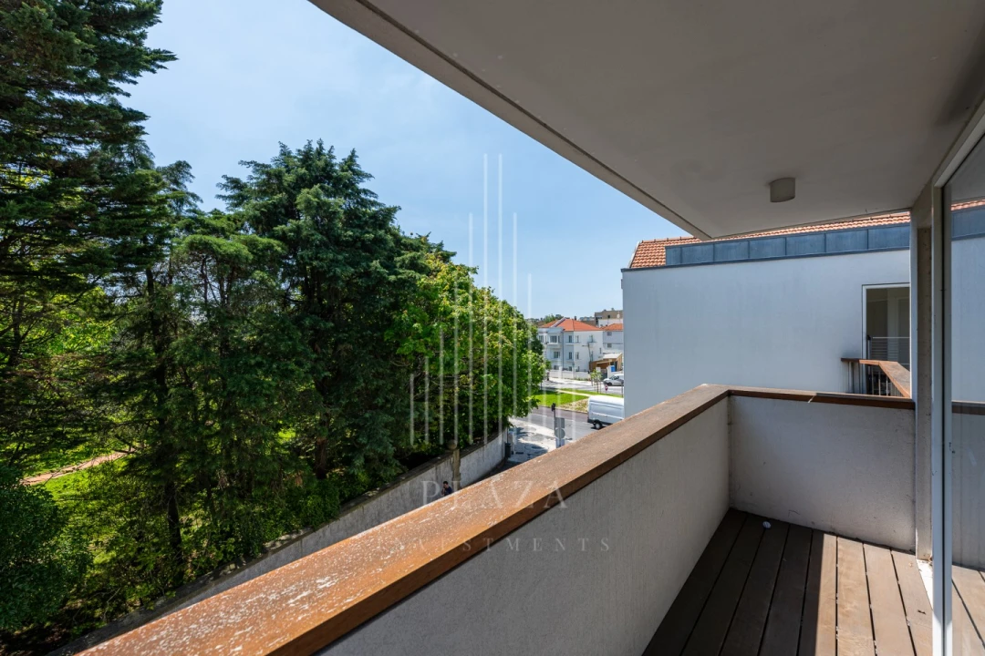 Apartamento T4 para Venda em Lordelo do Ouro e Massarelos Foto 14