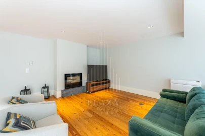 Apartamento T4 para Venda em Lordelo do Ouro e Massarelos