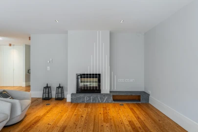 Apartamento T4 para Venda em Lordelo do Ouro e Massarelos