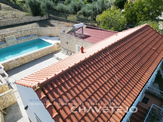 Moradia T2 para Venda em Olalhas Foto 45