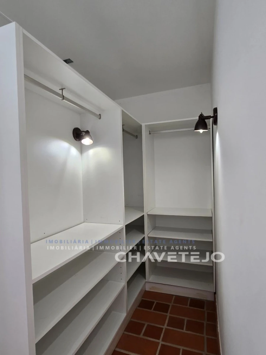 Moradia T2 para Venda em Olalhas Foto 32