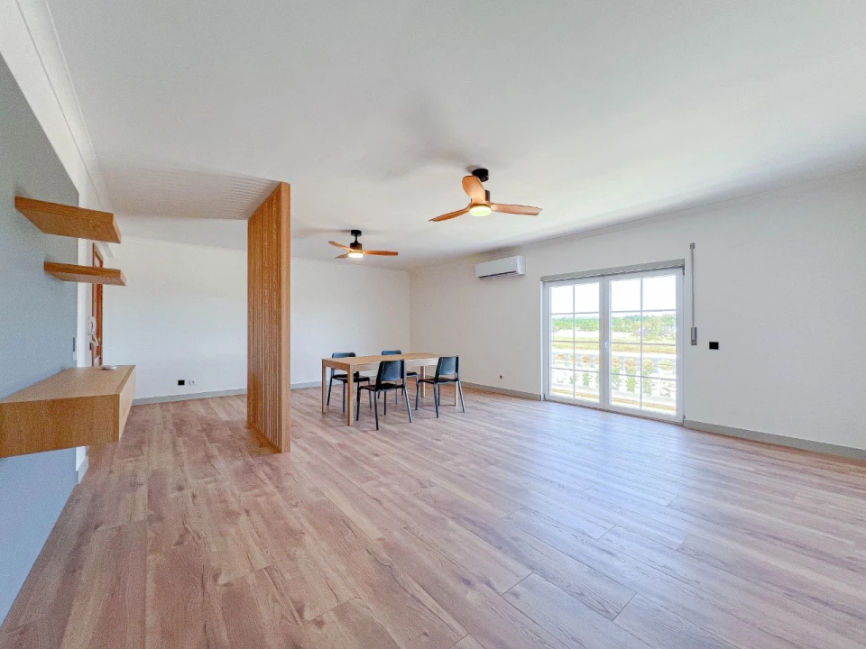 Apartamento T2 para Venda em Tavira (Santa Maria e Santiago) Foto 16