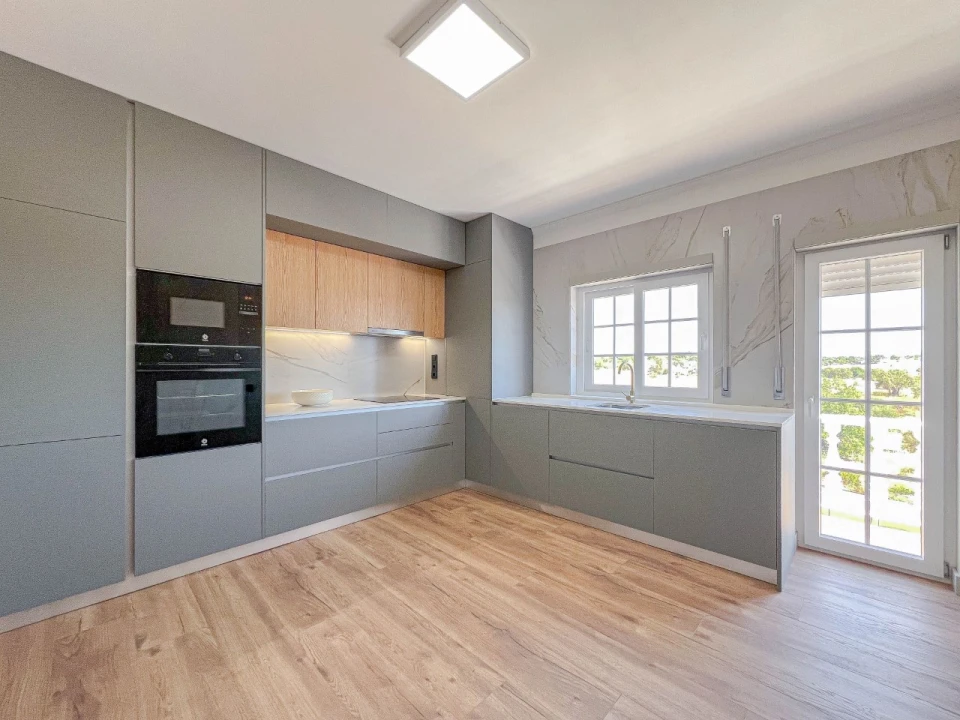 Apartamento T2 para Venda em Tavira (Santa Maria e Santiago) Foto 2