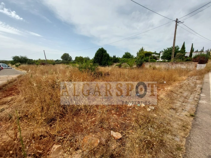 Moradia T3 para Venda em Loule (São Sebastião) Foto 18