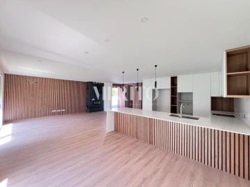 Moradia T4 para Venda em Palmeira