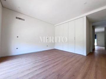 Moradia T4 para Venda em Palmeira