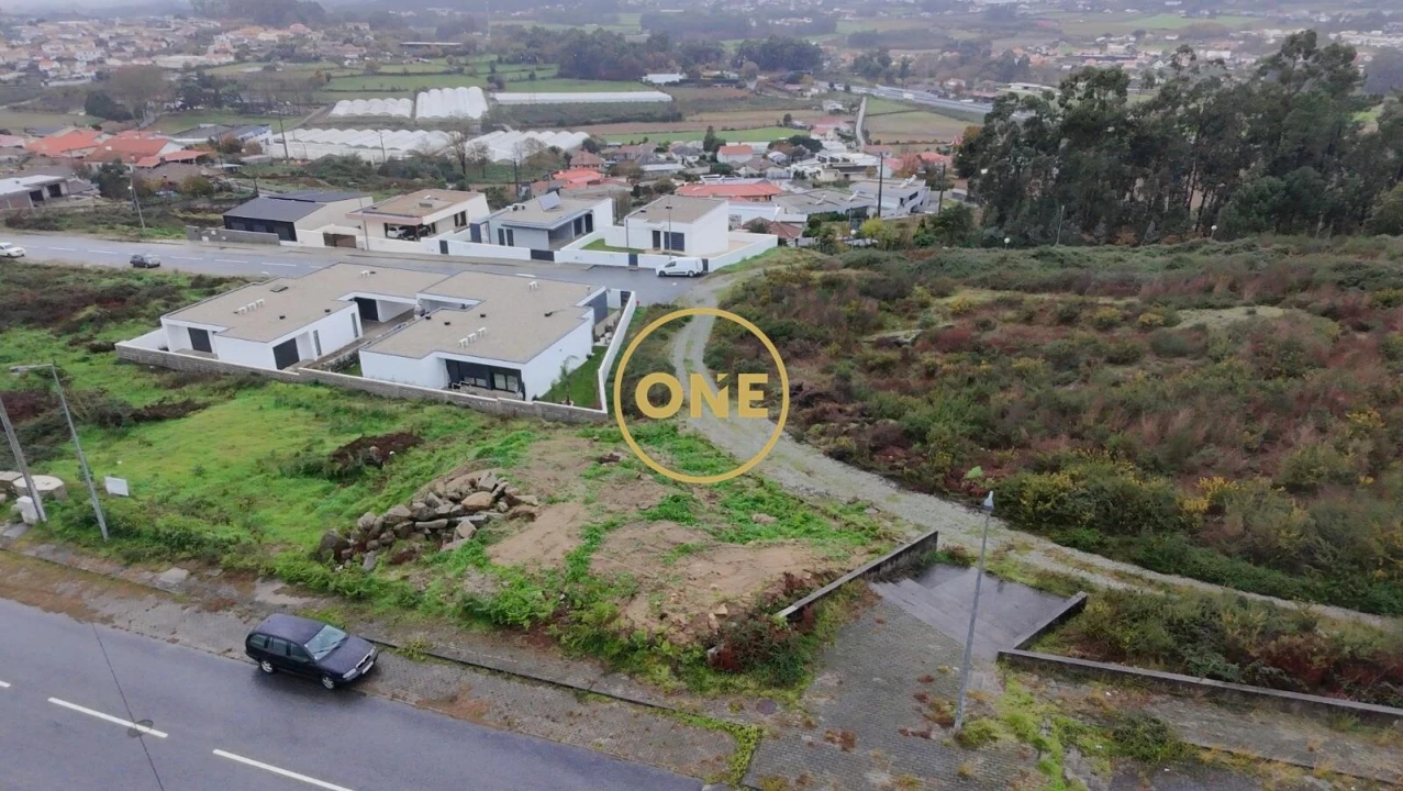 Terreno para Venda em Ruivães e Novais Foto 6