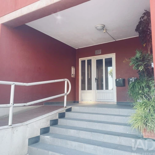 Apartamento T2 para Arrendamento em Olivais Foto 13