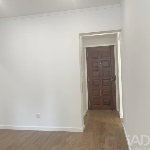 Apartamento T2 para Arrendamento em Olivais Foto 4