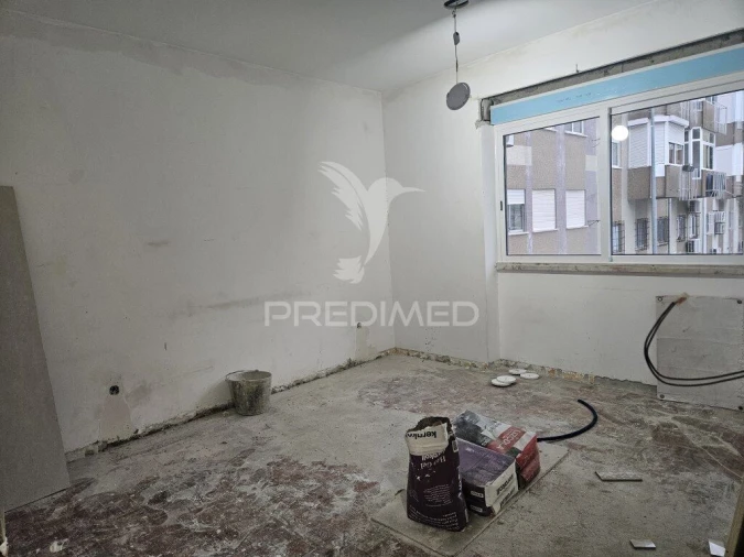 Apartamento T2 para Venda em Almada, Cova da Piedade, Pragal e Cacilhas Foto 4