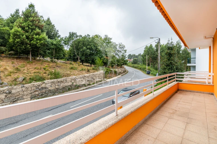 Moradia T4 para Venda em Espinho Foto 19