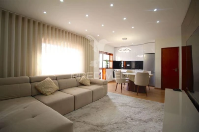 Apartamento T2 para Venda em Ermesinde