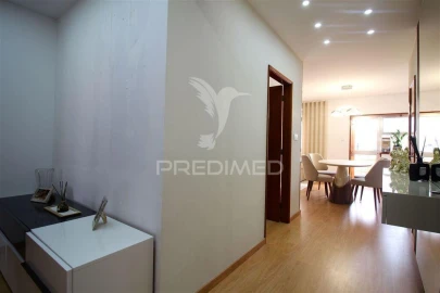 Apartamento T2 para Venda em Ermesinde