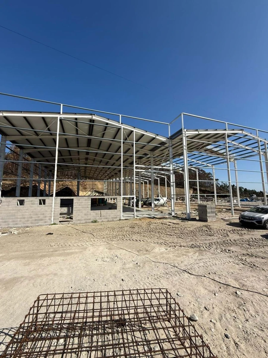 Armazém para Venda em Lordelo Foto 6