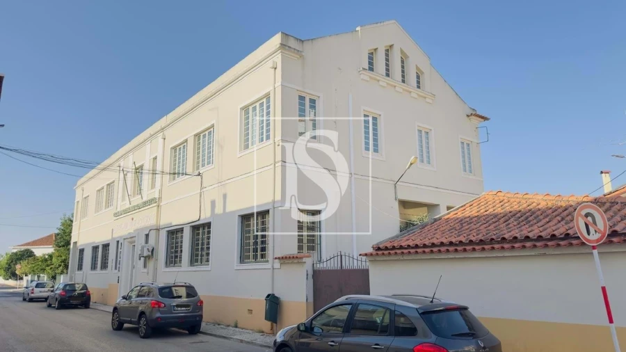 Prédio para Venda em São João Baptista