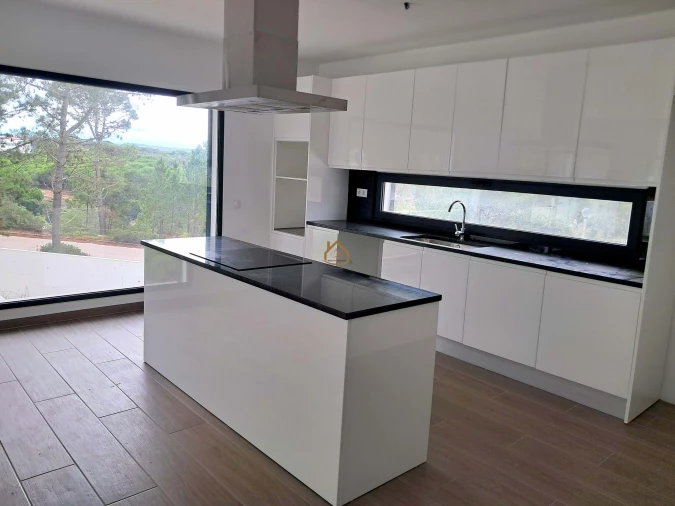 Moradia T4 para Venda em Aljezur Foto 9