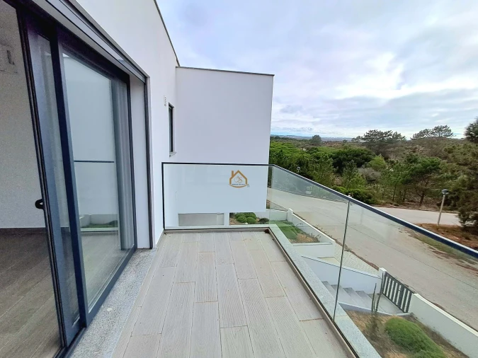 Moradia T4 para Venda em Aljezur Foto 22