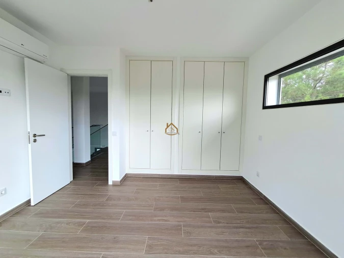 Moradia T4 para Venda em Aljezur Foto 17