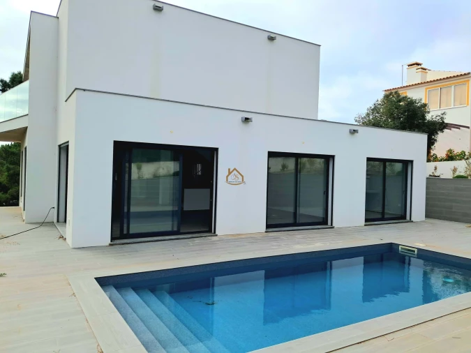 Moradia T4 para Venda em Aljezur Foto 3