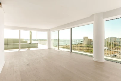 Apartamento T4 para Venda em Alto do Seixalinho, Santo André e Verderena