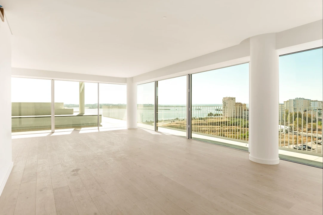 Apartamento T4 para Venda em Alto do Seixalinho, Santo André e Verderena Foto 3