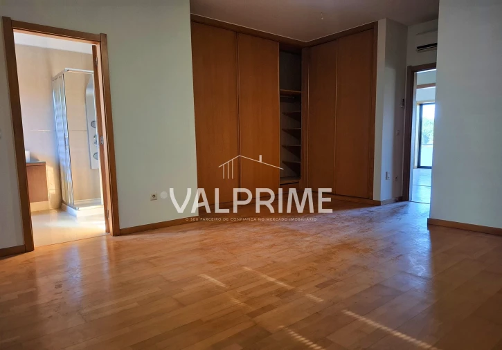 Moradia T3 para Venda em Gandra Foto 18