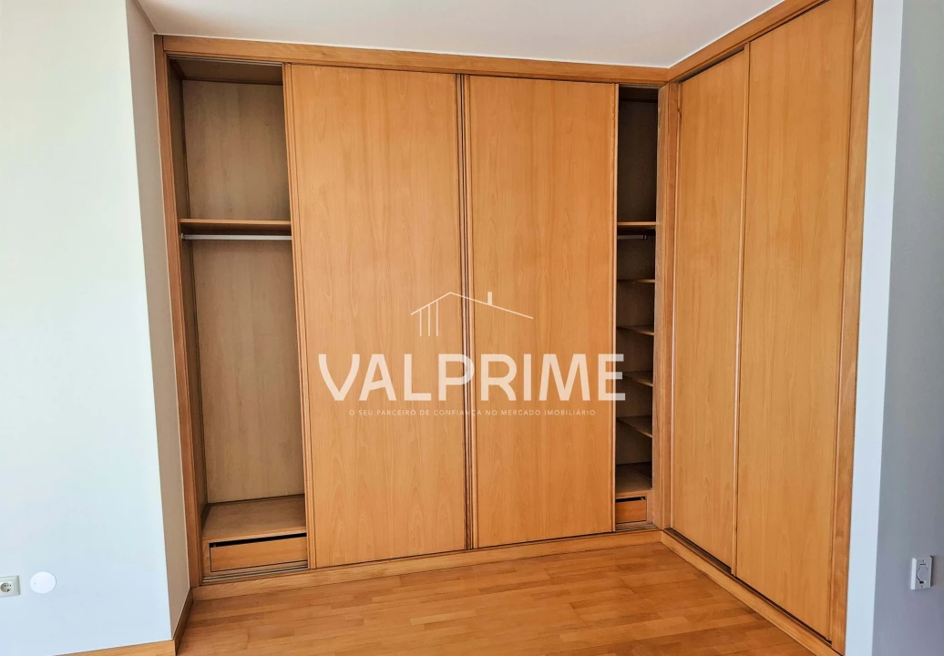 Moradia T3 para Venda em Gandra Foto 16