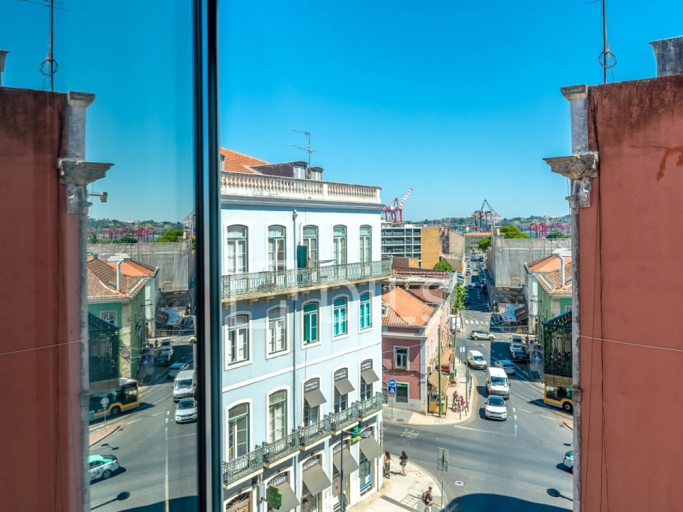 Apartamento T2 para Venda em Alcantara Foto 1