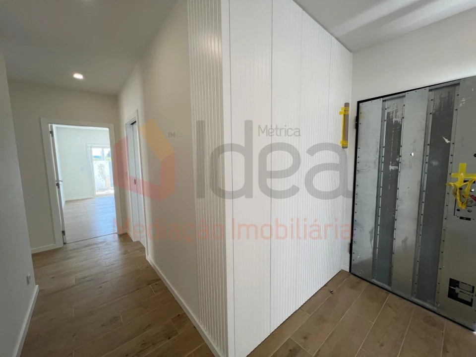 Moradia T4 para Venda em Quinta do Anjo Foto 10
