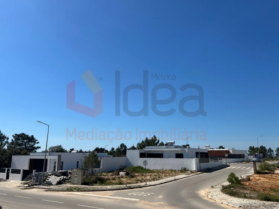 Moradia T4 para Venda em Quinta do Anjo Foto 33