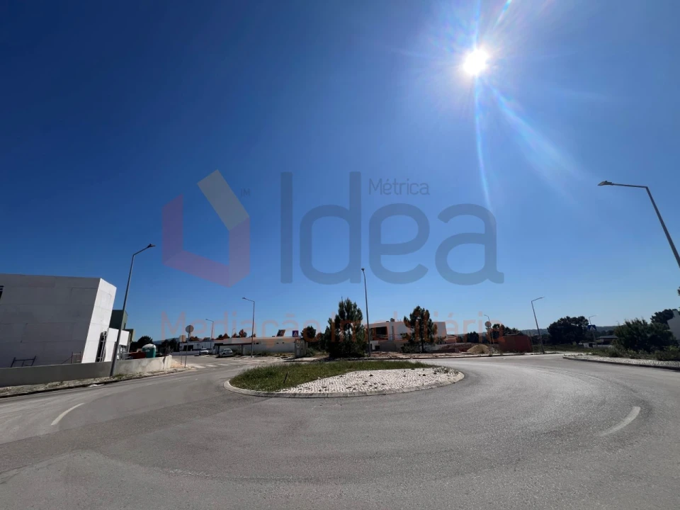 Moradia T4 para Venda em Quinta do Anjo Foto 35