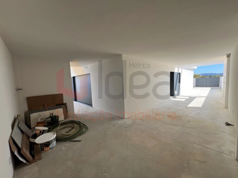 Moradia T4 para Venda em Quinta do Anjo Foto 32