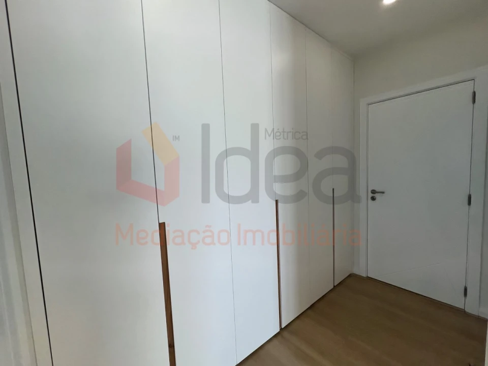 Moradia T4 para Venda em Quinta do Anjo Foto 25