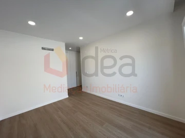 Moradia T4 para Venda em Quinta do Anjo