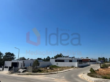 Moradia T4 para Venda em Quinta do Anjo