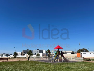 Moradia T4 para Venda em Quinta do Anjo