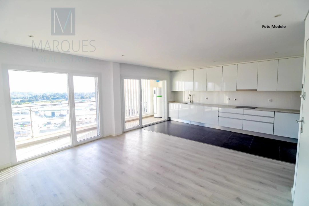 Apartamento T1 para Venda em Corroios Foto 1