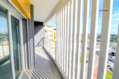 Apartamento T1 para Venda em Corroios