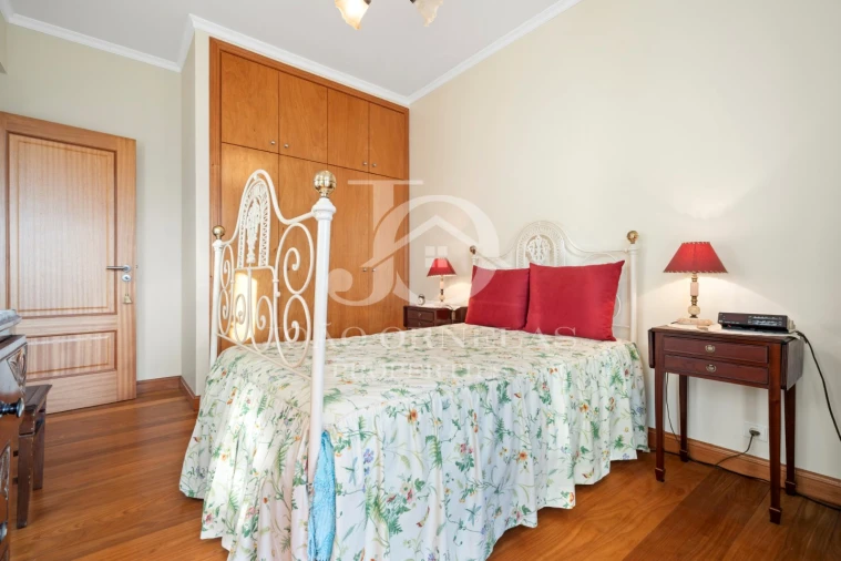 Moradia T3 para Venda em São Gonçalo Foto 53