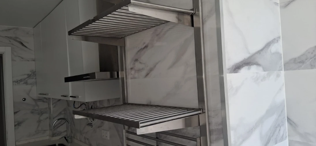 Apartamento T3 para Arrendamento em Alvalade Foto 5