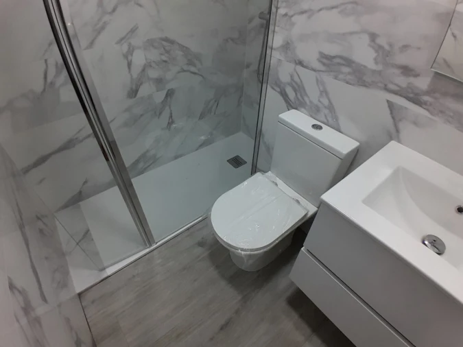 Apartamento T3 para Arrendamento em Alvalade Foto 24