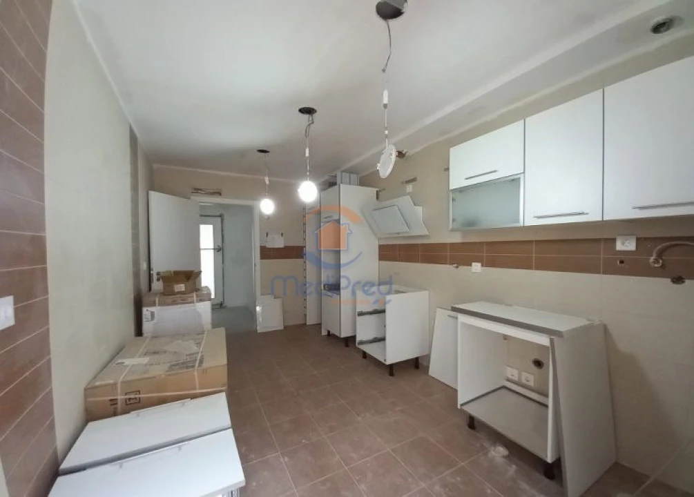 Apartamento T4 para Venda em Vila Franca de Xira Foto 8