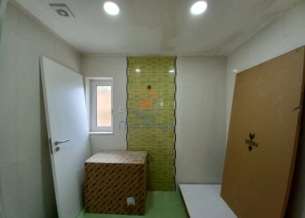 Apartamento T4 para Venda em Vila Franca de Xira Foto 16