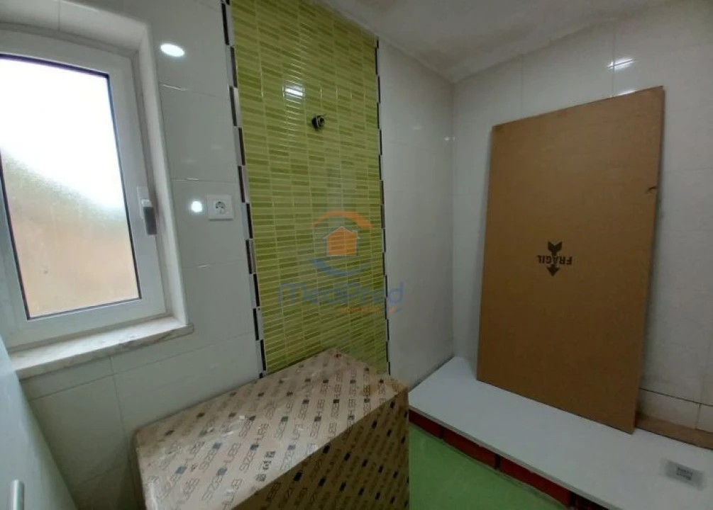 Apartamento T4 para Venda em Vila Franca de Xira Foto 17