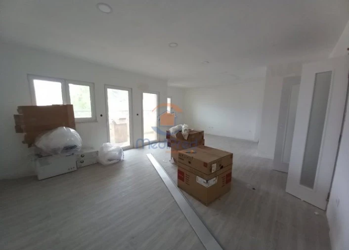 Apartamento T4 para Venda em Vila Franca de Xira Foto 10