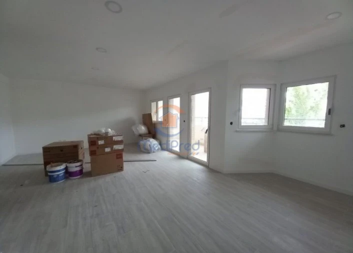 Apartamento T4 para Venda em Vila Franca de Xira Foto 12