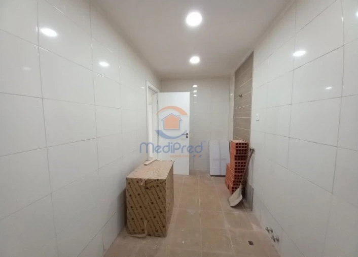 Apartamento T4 para Venda em Vila Franca de Xira Foto 29