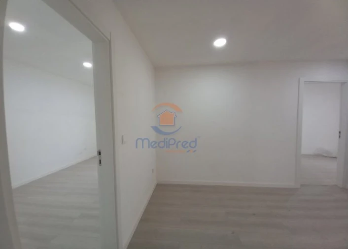 Apartamento T4 para Venda em Vila Franca de Xira Foto 30