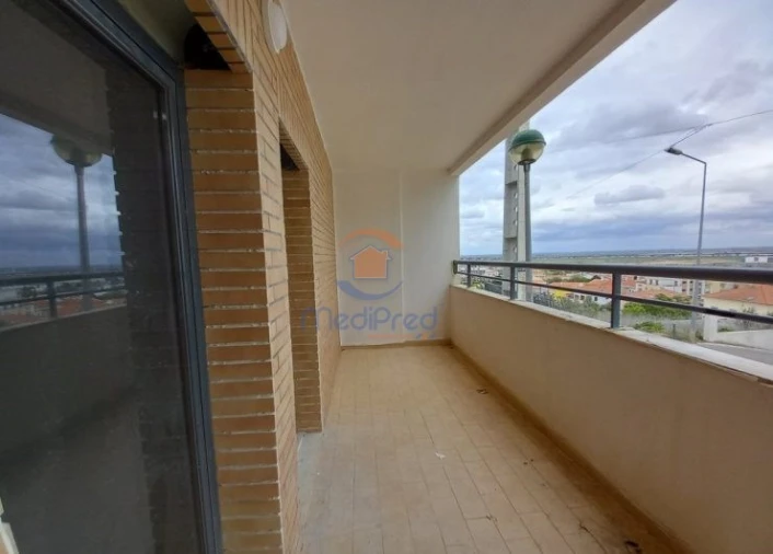 Apartamento T4 para Venda em Vila Franca de Xira Foto 37